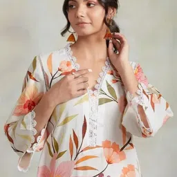Swibona Printed V-Neck Tunic & Palazzos Co-Ords image 2