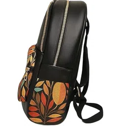 CLASSIC SMUGGLER Women Half Leaf Style Graphic Printed Backpack image 3