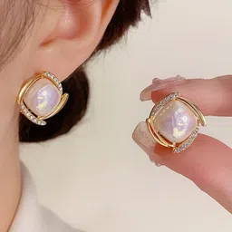 SZN Geometric Studs Earrings image 5