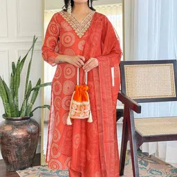 Vaidehi Fashion Women Ethnic Motifs Printed Kurta with Trousers & Dupatta-picture-38