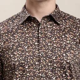 Turtle Geometric Printed Spread Collar Pure Cotton Classic Slim Fit Formal Shirt image 5