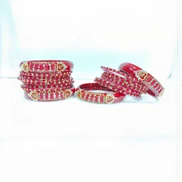 SAVORADE Set Of 16 Maroon Glass Bangle-picture-12