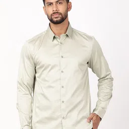 Indian Terrain Men Classic Slim Fit Solid Spread Collar Formal Shirt-picture-10