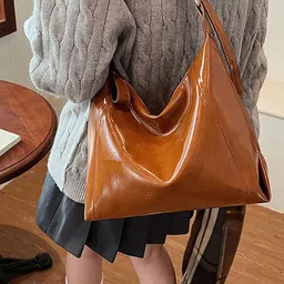 StyleCast x Revolte Women Solid Bucket Shoulder Bag-picture-38