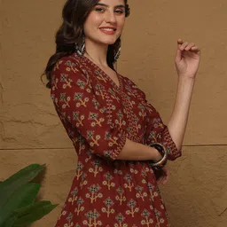 Nayo Ethnic Motifs Printed Cotton A-Line Top image 3