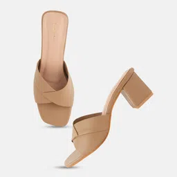 Mast & Harbour Women Solid Synthetic Block Sandals image 5