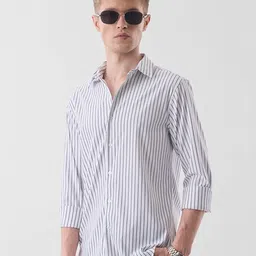Snitch Men India Slim Fit Vertical Striped Spread Collar Casual Shirt image 3