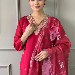 ATOXIC Women Red Chanderi Silk Kurta Sets image 3