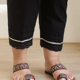 Juniper Women Smart Pleated Joggers Trousers image 2