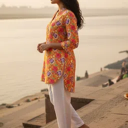 THE FAB FACTORY Floral Print Mandarin Collar Cotton Top image 3