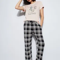 Ginger by Lifestyle Women Checked Pure Cotton Lounge Pants-image-0