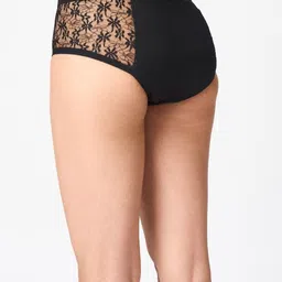 HealthFab The Fabulous you Go Pad Free Lace Black Heavy Reusable Period Panty image 2