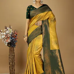 DIVASTRI Woven Design Zari Art Silk Banarasi Saree-picture-20