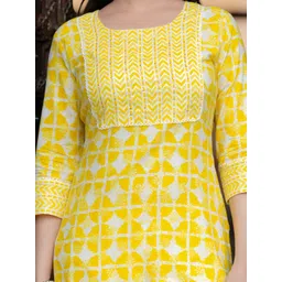 JAIPURI COLLECTION Women Ethnic Motifs Printed Cotton Kurta with Trousers & Dupatta image 2