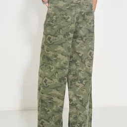 SF JEANS by Pantaloons Women Flared High-Rise Jeans image 3