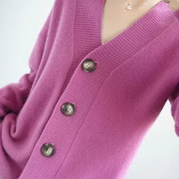 StyleCast Women Solid V-Neck Long Sleeve Cardigan image 3