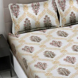 Myntra Elegant Homes White & Beige Printed 300 TC King Bedsheet Set-2.50 m x 2.25 m image 3