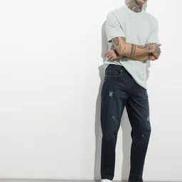 The Roadster Life Co. Men Relaxed Fit Mildly Distressed Light Fade Stretchable Jeans image 3