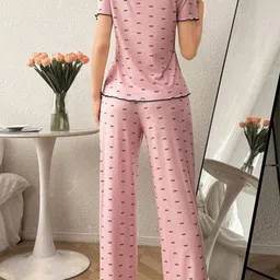 StyleCast Printed V-Neck T-shirt With Pyjama image 3