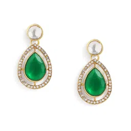 Peora Gold-Plated Kundan-Studded Jewellery Set image 4