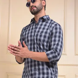Crimsoune Club Men Classic Fit Checked Spread Collar Casual Shirt-image-8