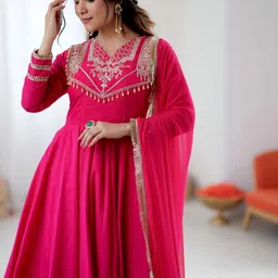 Herloom Ethnic Motifs Embroidered Panelled Gotta Patti Kurta with Trousers & With Dupatta image 2