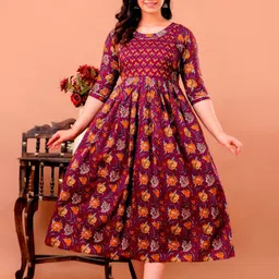 Pakiza Enterprises Women Ethnic Motifs Printed Gathered Tiered Fit & Flare Maxi Dress-picture-28