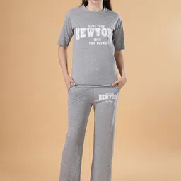 Dreambe Women Typography Printed T-shirt Pyjamas Night suit-picture-36