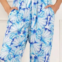 Style Shoes Pack Of 2 Printed & Checked Straight Leg Lounge Pants image 4