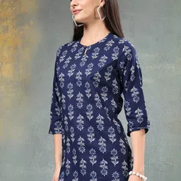 Anouk Rustic Women Floral Printed Pure Cotton Kurti image 3