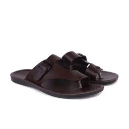 PENNEN Men Lightweight Comfort Sandals With Buckle Detail image 4