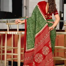 KALINI Green Cotton Blend Printed Sarees image 4