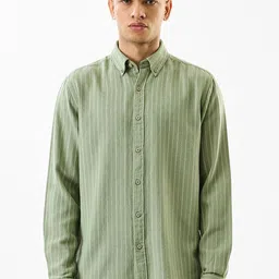 Snitch Vertical Striped Slim Fit Pure Cotton Casual Shirt image 4