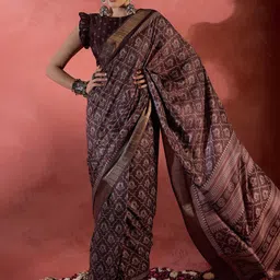 Saree mall Bagh Zari Silk Blend Sungudi Sarees-picture-25