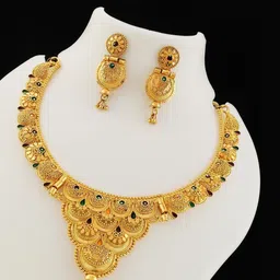 Bhanu diam Women Gold Jewellery Set-picture-34