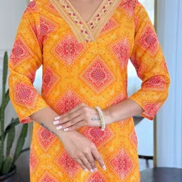 URMIR FASHION Women Bandhani Printed Regular Thread Work Kurta with Trousers & With Dupatta-picture-29
