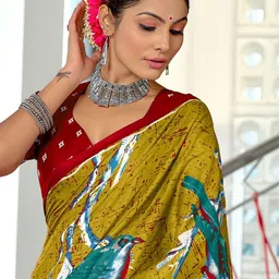 NIKATT Abstract Printed Pure Cotton Block Print Saree With Blouse Piece image 4