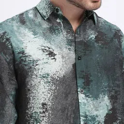 glitchez Abstract Amaze Printed Oversized Shirt image 3