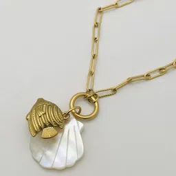 ANJNI CREATION Gold-Plated Stainless Steel Tarnish-Free Waterproof Clover Chain image 2