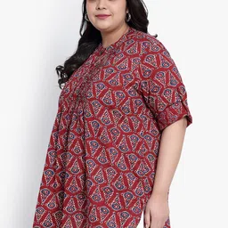 Indietoga Plus Size Geometric Printed Cotton Casual Tunic image 4