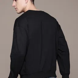 roadster Men Full Sleeve Solid Hooded Sweatshirt image 3