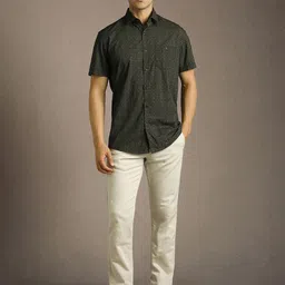 Louis Philippe Sport Slim Fit Micro Ditsy Printed Short Sleeves Pure Cotton Shirt image 3