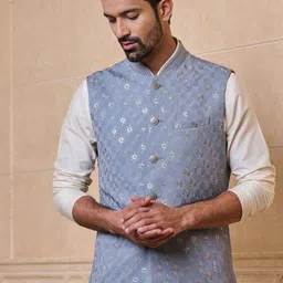 Tasva Embroidered Georgette Woven Nehru Jacket image 2