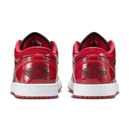 Nike AIR JORDAN 1 LOW SE image 3