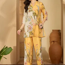 Sangria Floral Printed Mandarin Collar Tunic & Trousers Co-Ords image 5