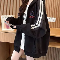 JC Mode Women Colourblocked Puffer Jacket image 2