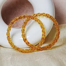 THE GOLDEN CASCADE Set Of 2 Glass Kada Bangles image 3