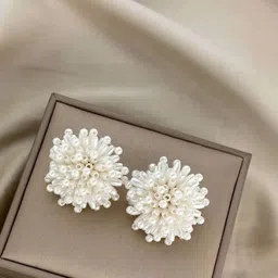 Estailo fashion Floral Studs Earrings-picture-10