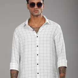 THE BEETEL HOUSE Men Standard Slim Fit Windowpane Checks Opaque Checked Casual Shirt image 3