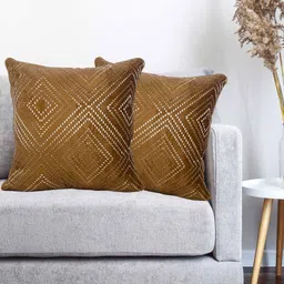 Vinayaka Fab Gold-Toned 2 Pieces Geometric Embroidered Velvet Square Shaped Cushion Covers-image-77